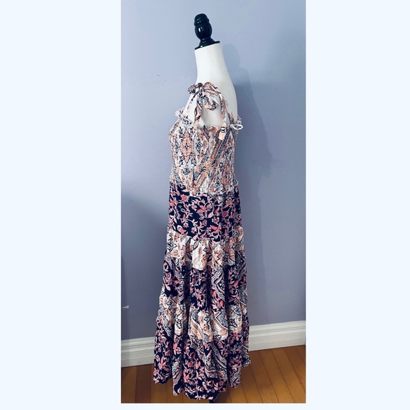 ATL Abel the Label tiered floral maxi dress - Picture 4 of 5